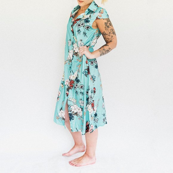 Blue | Floral Midi Button-Up Dress - Picture 2 of 2